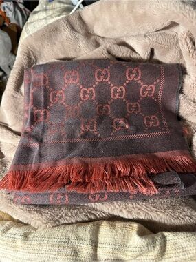 Gucci pink and grey Monogram Fringe Scarf